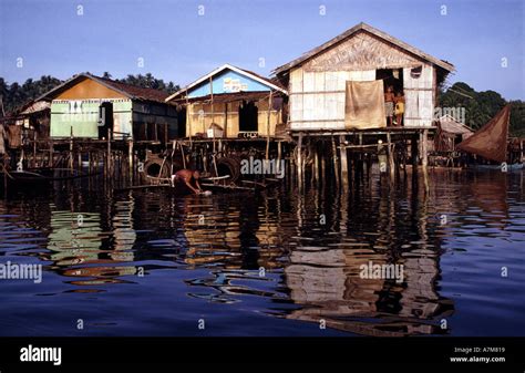 Badjao hi-res stock photography and images - Alamy