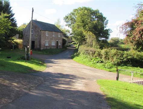 Hole In The Wall Herefordshire © Jaggery Cc By Sa20 Geograph