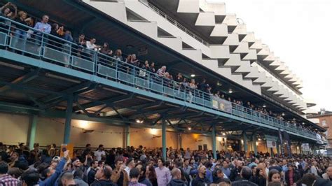 Toulouse Le Marché Victor Hugo organise une nouvelle nocturne gourmande