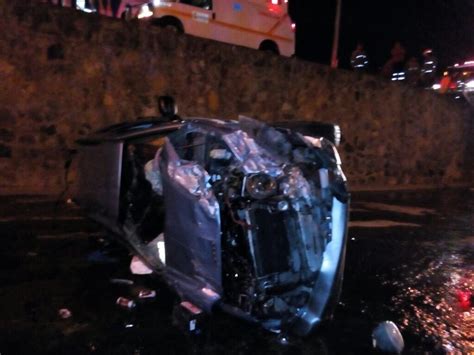 Camioneta Cae Al R O Huacapa Una Herida El Sol De Chilpancingo