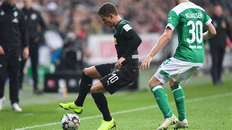 Thorgan Hazard à l assist avec Mönchengladbach doublé de Benito Raman