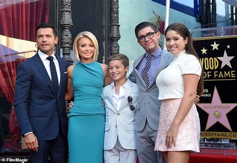 Kelly Ripa And Mark Consuelos Plan To Revisit The Vegas Chapel Where