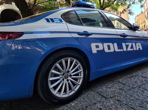 Auto Rubate In Meno Di Un Minuto Stop A Banda Etnea Lasiciliaweb