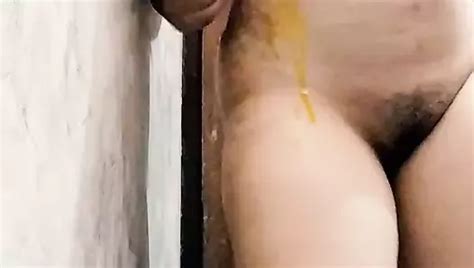 Desi Riya Chat With Bf In Bathroom Rub Her Pussy Desi Indian Girl Xhamster