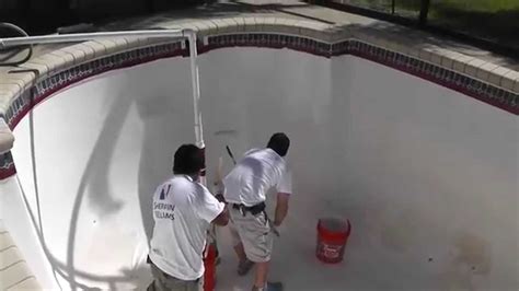 How To Repair Fiberglass Swimming Pool Steps