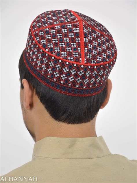 Checkered Taqiya Kufi Me Alhannah Islamic Clothing