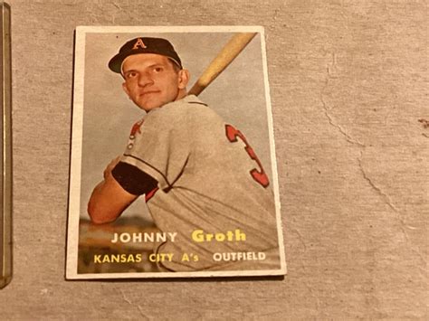 1957 Topps Baseball High Number 360 Johnny Groth Near Mint Great