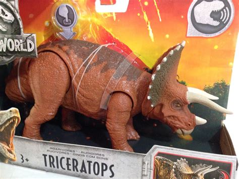 Figuras Jurassic World Fallen Kingdom Triceratops Mattel 590 00 En Mercado Libre