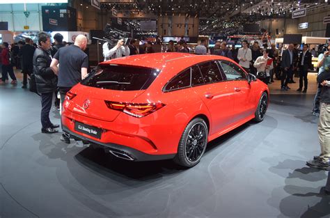 Nuova Mercedes Cla Shooting Brake A Ginevra Variazione Sul Tema Coupé