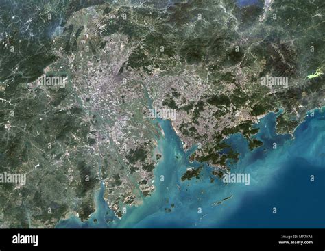 Guangzhou To Hong Kong Pearl River Delta China Stock Photo Alamy