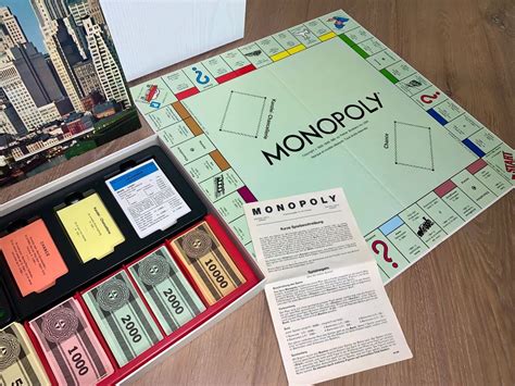 Gut Erhaltenes Altes Monopoly De Luxe Carlit Aus Er Jahren Kaufen