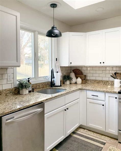 Elegant White Subway Tile Kitchen Backsplash