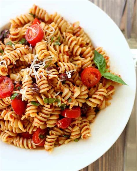 Pasta Salad With Sun Dried Tomatoes Basil And Parmesan Good Dinner Mom