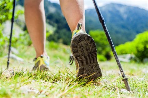 Cie Ki Nordic Walking Do Km Od G Ry Urokliwe Trasy Na Weekend