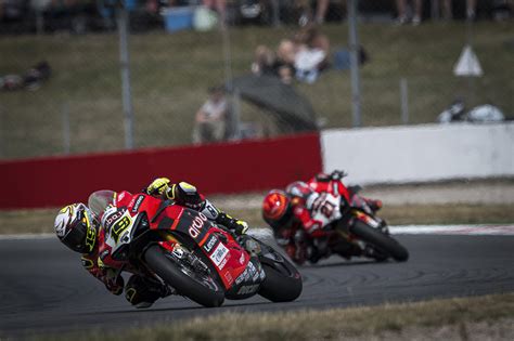 Alvaro Bautista Michael Rinaldi And The Aruba It Racing Ducati Team