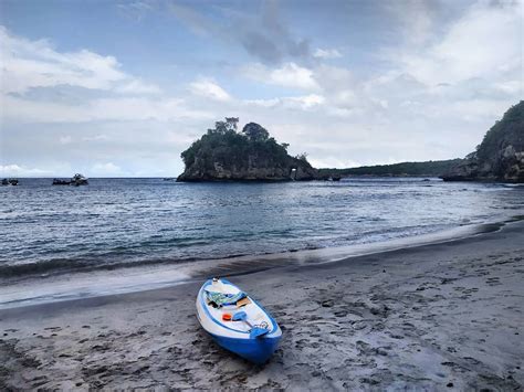 Selain Pantai Kuta Ini Rekomendasi Wisata Pantai Terindah Dan