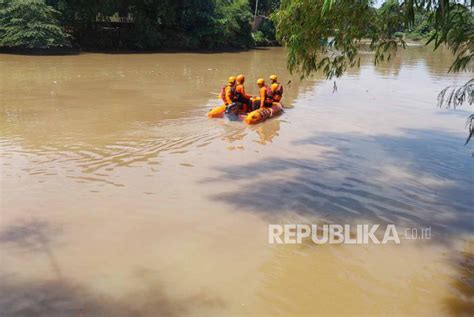 Pemkot Bekasi Dinilai Tak Serius Selesaikan Pencemaran Kali Bekasi