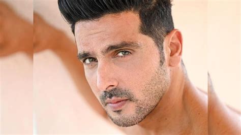 Bday Special How Main Hoon Naa Actor Zayed Khan Proposed To His Wife