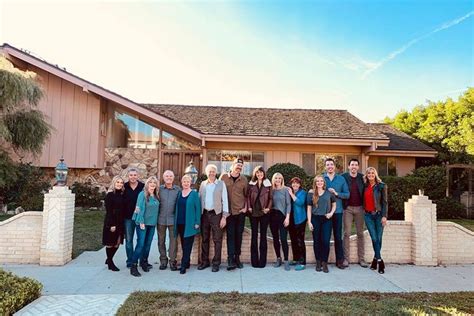 HGTV is renovating 'The Brady Bunch' house with the original cast | PhillyVoice