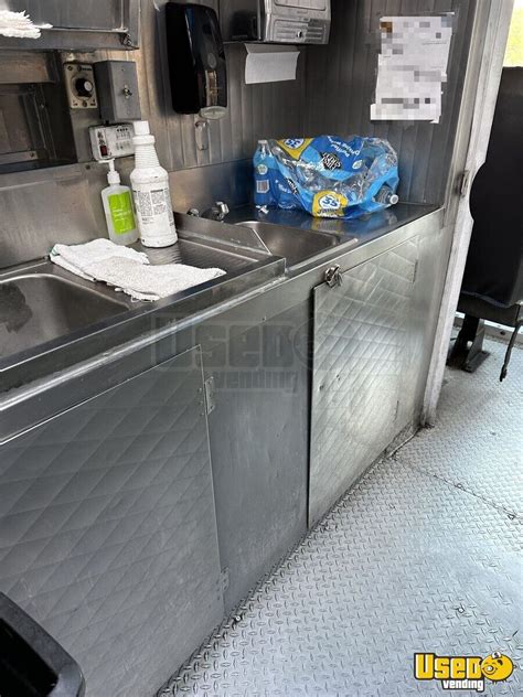 Fully Equipped GMC P3500 Step Van Kitchen Food Truck With Pro Fire For