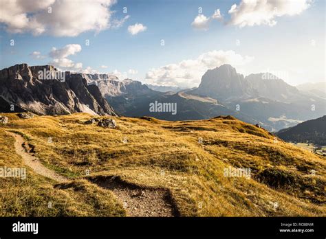 Naturpark Puez Geisler Geislergruppe Dolomiten Südtirol Italien