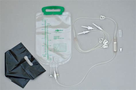 Parenteral nutrition bags with 3 ways filling setPag. 2