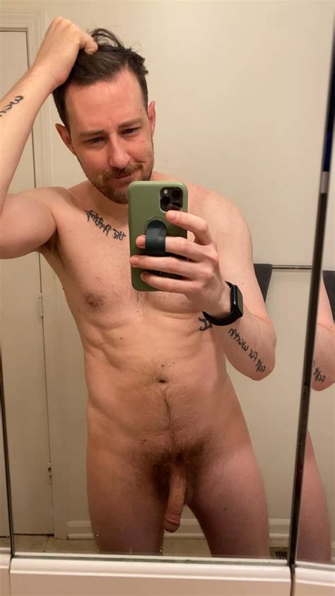 Can You Spot The Dried Precum In My Bush Nudes Malepubes NUDE PICS ORG