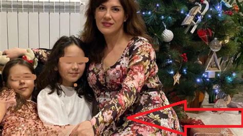 Жени Марчева бременна на 46!