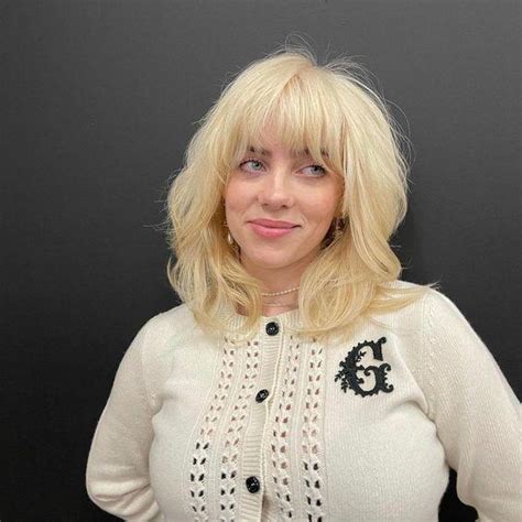 Kik Omiwy Any Horny Buds Want To Jerk Off And Cum To Billie Eilish Together Add Me Scrolller