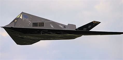 Lockheed Martin F-117 Nighthawk - Price, Specs, Photo Gallery, History ...