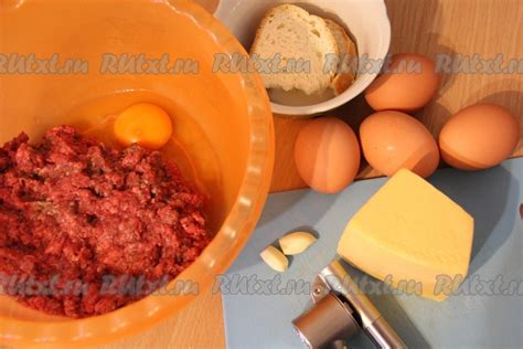 Мясной рулет из фарша с яйцом: 9 фото в рецепте