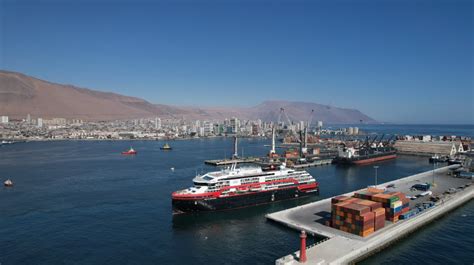 Puerto de Iquique recibe al último crucero de su temporada 2022 2023