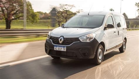 Renault lanza la nueva versión de un clásico la Kangoo Carburando