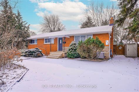 428 Henderson Road Burlington Zoloca