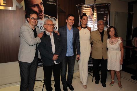 Foto Murilo Rosa posa convidados no lançamento do filme Vazio