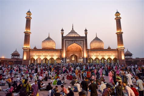 Delhi Devotees In Large Numbers Offer Namaz At Jama Masjid On Eid Ul Fitr