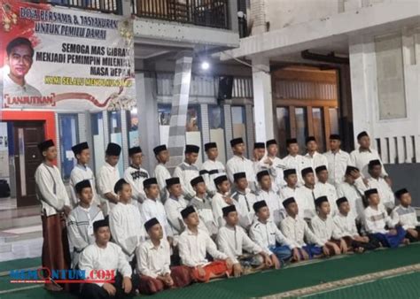 Santri Di Kabupaten Malang Berikan Dukungan Untuk Pasangan Pilpres