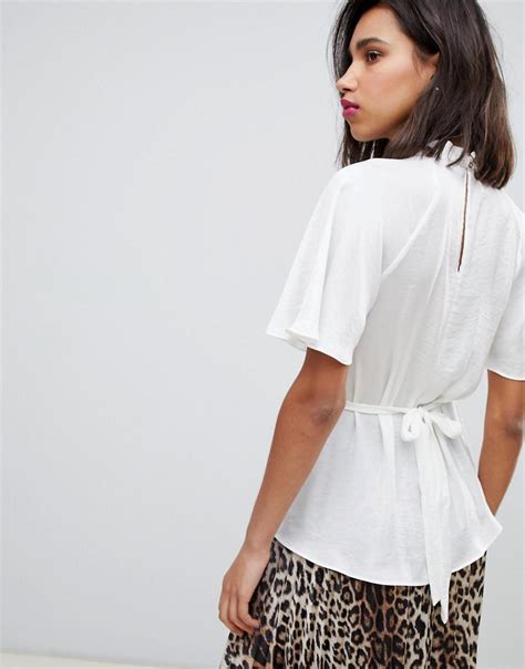 River Island Blouse With Keyhole Detail In Ivory In White Lyst