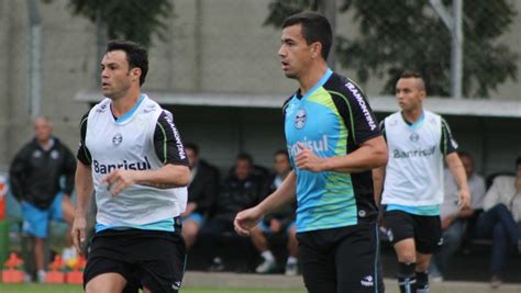 Werley Deixa Treino Mais Cedo E Enderson Completa Time Saimon