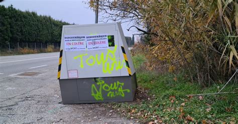 Vaucluse Le Radar De Chantier De Courth Zon Nouveau Vandalis Apr S