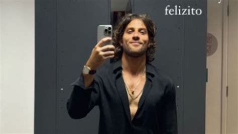 Chay Suede mostra novo visual para a novela Mania de Você ISTOÉ