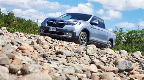 2017 Honda Ridgeline Test Drive Review Autotraderca