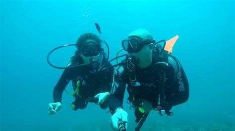 Diving In Khorfakkan With Maan And Mike Youtube