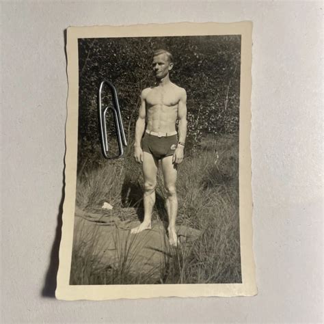 ITZEHOE NUDE NACKT Naked Soldat Knabe Bursche Erotik Akt X Original Foto WK EUR