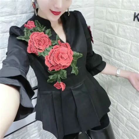 Retro V Neck Chiffon Shirts Flower Embroidered Blouses Slim Pleated