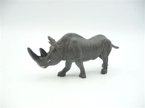 Merten Nashorn Figurenschnapp De Figuren Online Kaufen Figurenschnapp