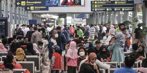 Libur Nataru PT KAI Sediakan 736 Ribu Tiket Kereta Hingga 8 Januari