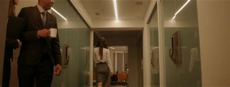 Nude Video Celebs Megan Fox Sexy Big Gold Brick