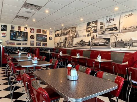 Hi Ho Diner 3691 Walker Rd Windsor On N8w 3s6 Canada