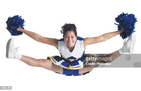 40 Cheerleaders Doing Splits Stock Photos, High-Res Pictures, and ...